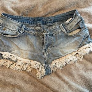 Women’s shorts